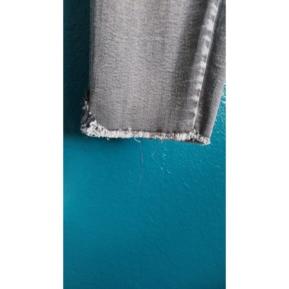 7 For All Mankind Women’s Gray High Waist Ankle Skinny Jeans Raw Hem Cropped 12 - Picture 2 of 7